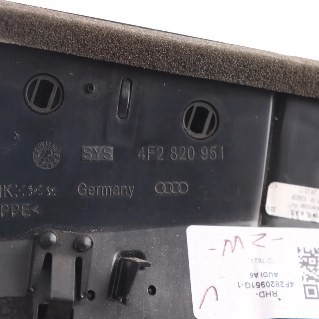 Dashboard Centre Air Vent Front Grille Trim Panel Cover Audi A6 C6 - SKU RHD-4F2820951G-1 - Part number 4F2820951G