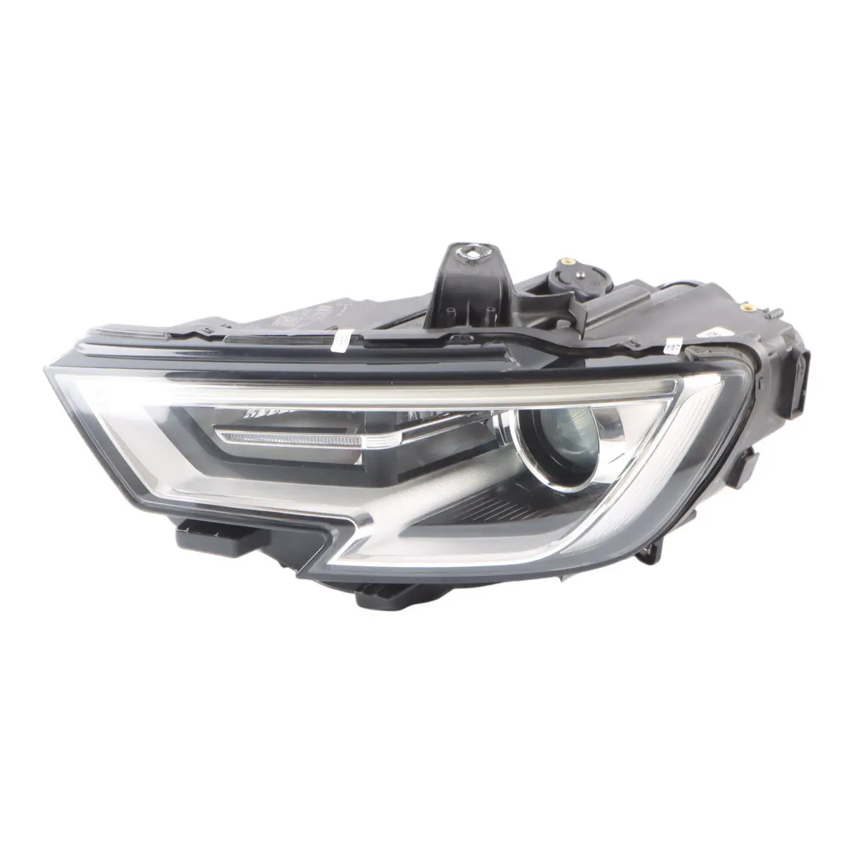 Audi A3 8V Xenon Headlight Headlamp Passenger Side Front Left N/S 8V0941005F