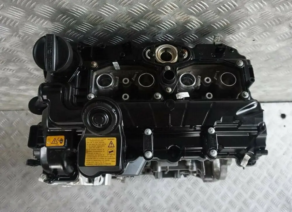 BMW F11 LCI F22 F30 F31 F32 N20 Motor desnudo N20B20B con 39k millas GARANTIA