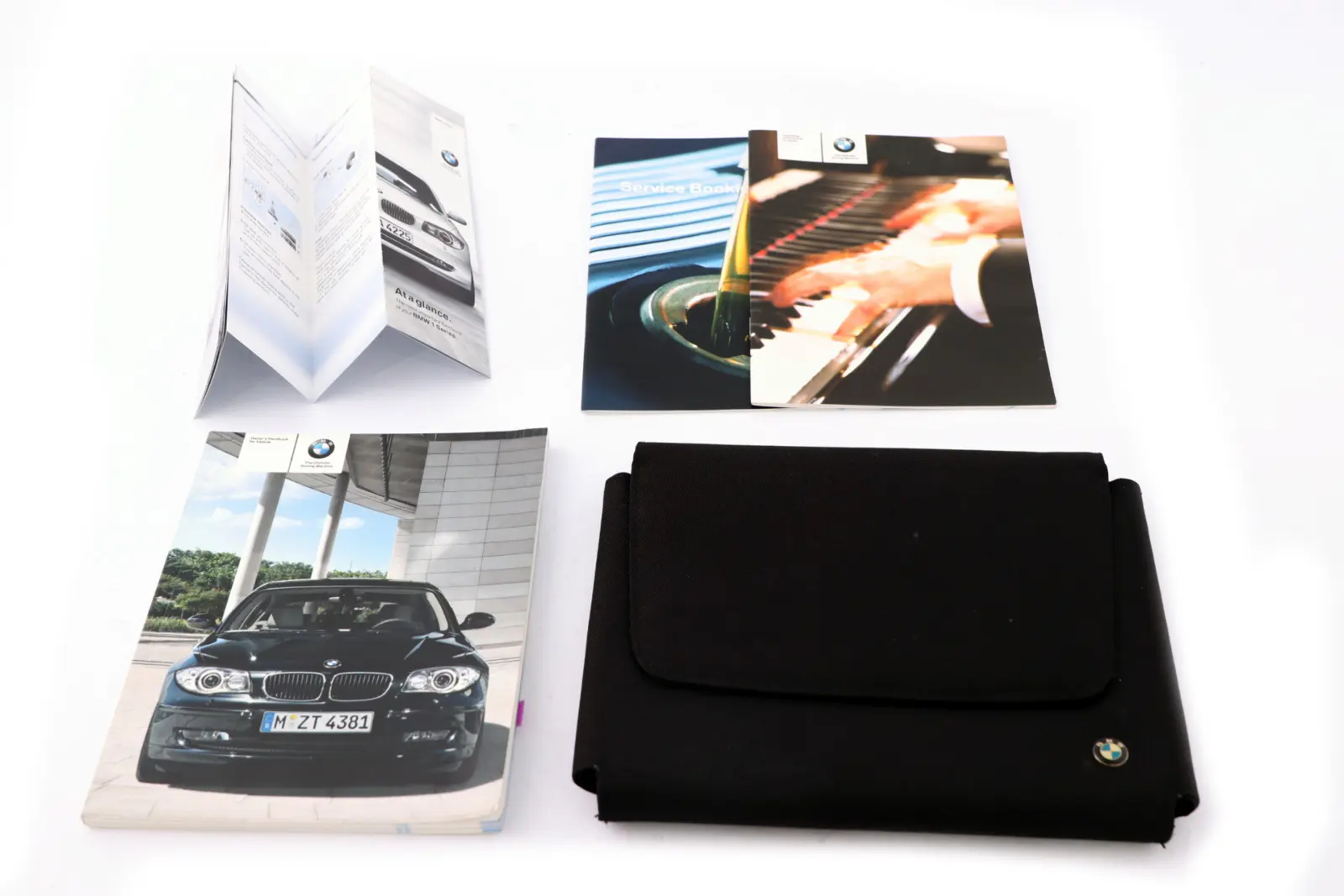 BMW 1 Series 1 E81 E87 LCI Service Booklet Owner's Handbook Player Instructions