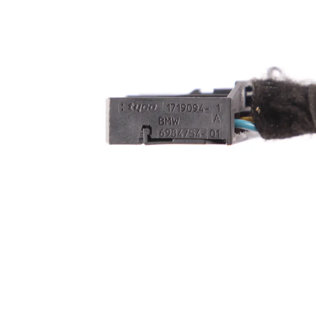 Mini R56 R57 Rear Tail Light Lamp Right O/S Plug Socket Wiring 6984754