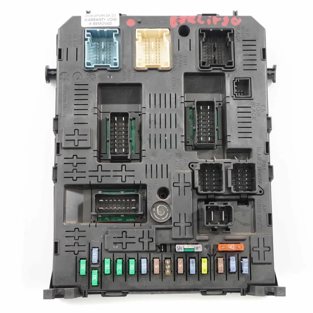 Caja de fusibles Citroen Berlingo Módulo de unidad de control 28116487