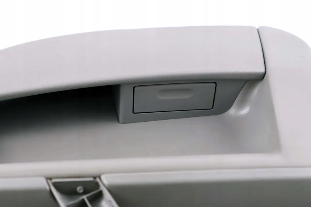 BMW E60 Tras. der. E61 Panel puerta cuero gris