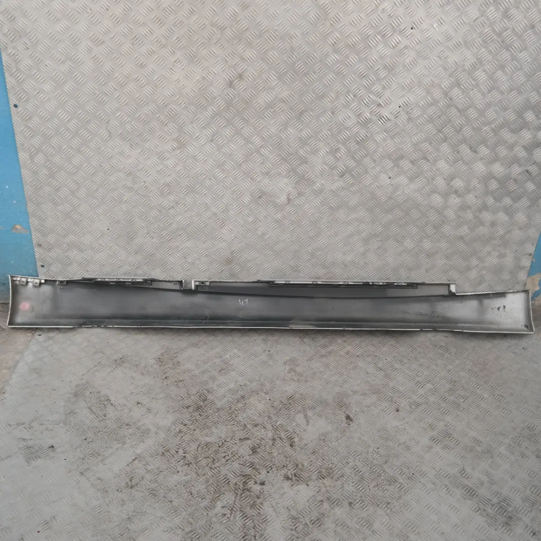 BMW 1 E87 Bas de Porte Couverture Seuil a Gauche Argent Titane Metallique