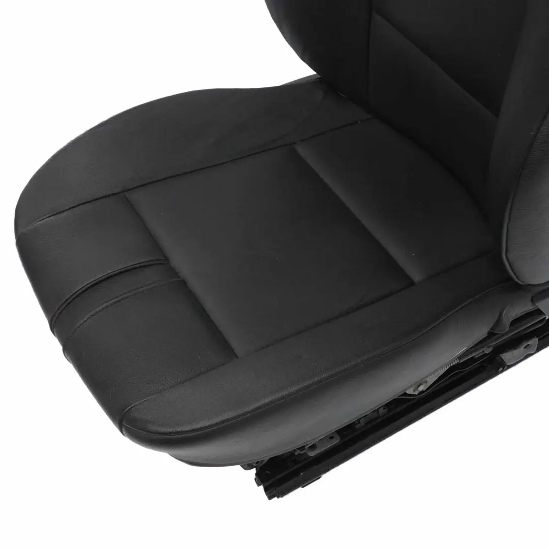 Vordersitz BMW X3 E83 Schwarz Leder Ambiente Interieur Rechts