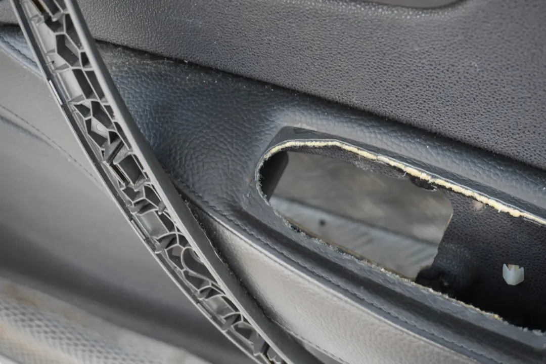 BMW X3 Series E83 Front Right O/S Door Card Lining Leather Black Ambiente