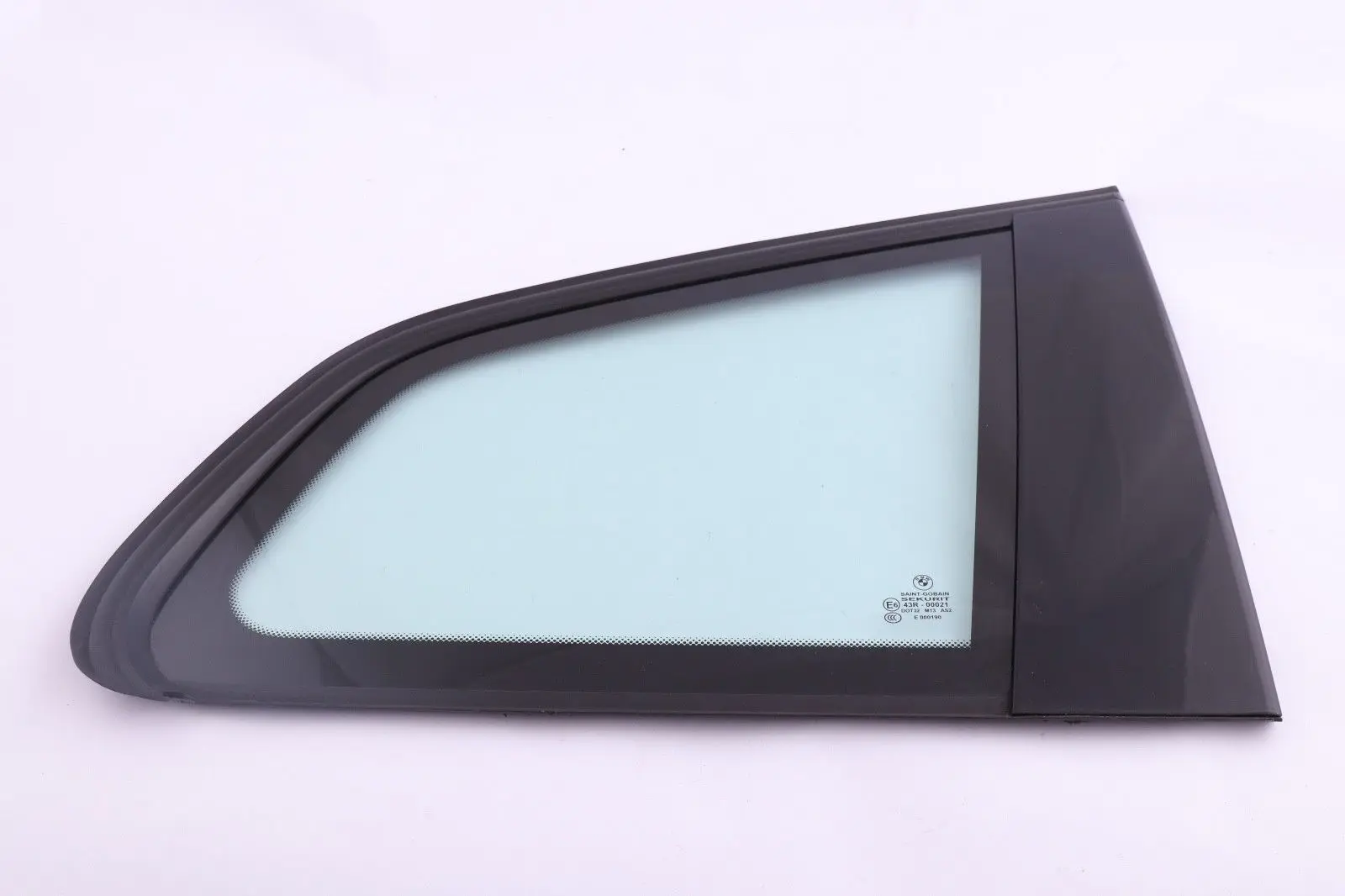 BMW X3 Series E83 Trim Side Glass Window Rear Right AS2 O/S Glanzschwarz