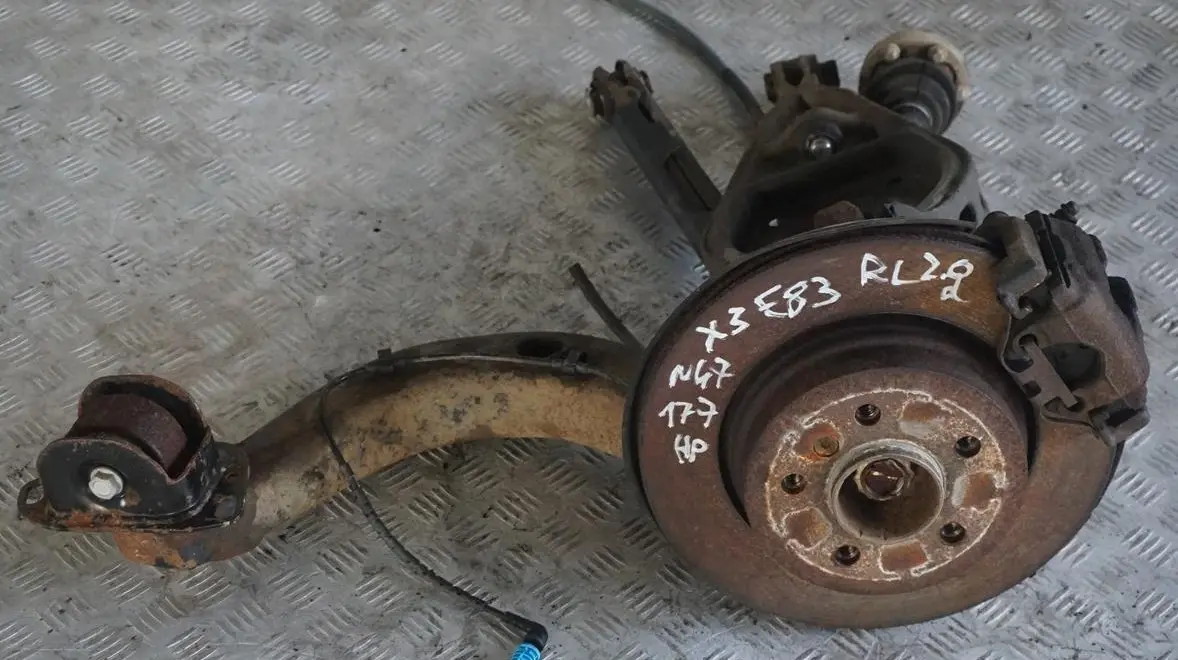 BMW X3 Series E83 2.0d N47 Rear Left N/S Suspension Leg Arm Brake Disc