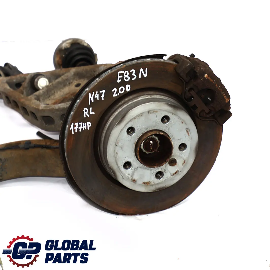 BMW E83 2.0d N47 Trasero Izquierdo N/S Suspensión Pierna Brazo Disco Pinza Freno