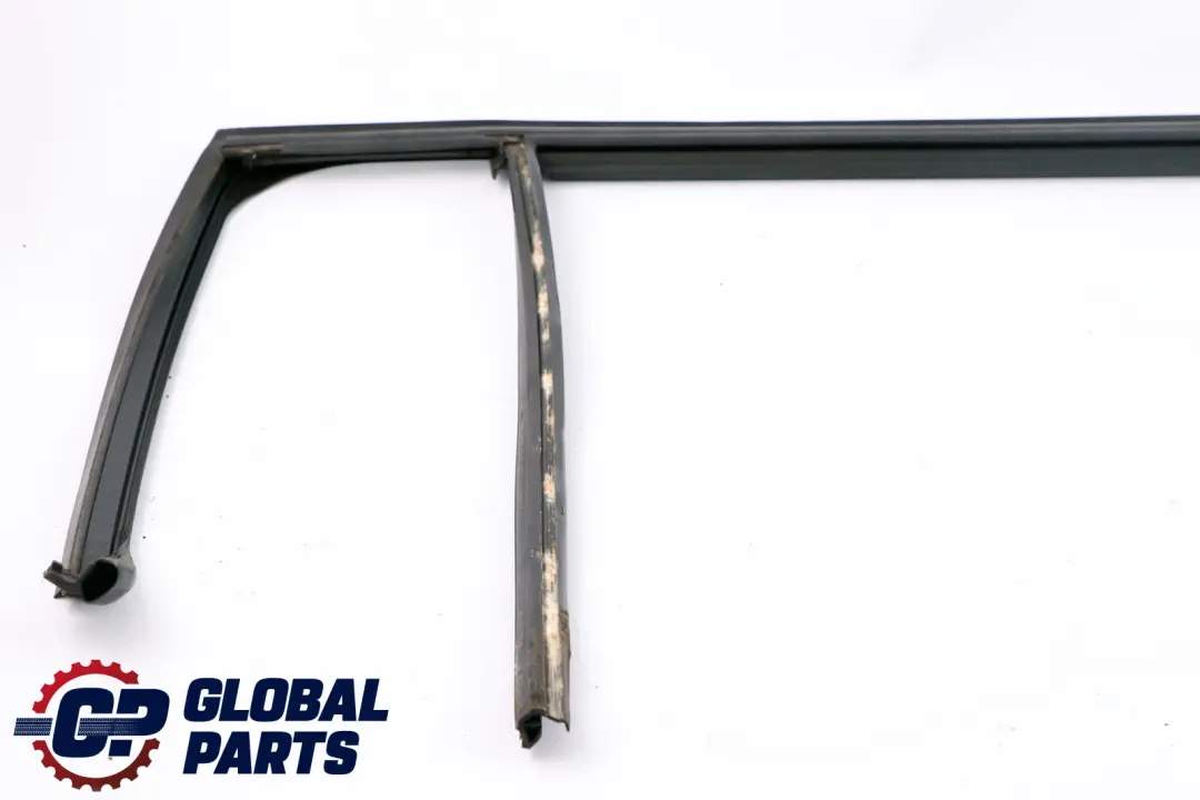 BMW X3 Series E83 LCi Right Rear Door Window Guide Rubber Frame O/S 3424496