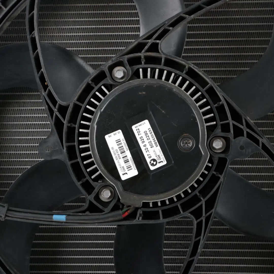BMW X3 E83 Complete Set Engine Radiator Fan with Housing Diesel 400W