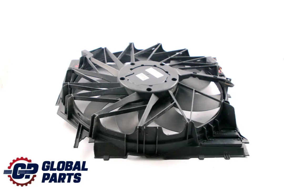 BMW X3 Series E83 2 Engine Cooling Radiator Fan Housing With Fan 400W 3452509