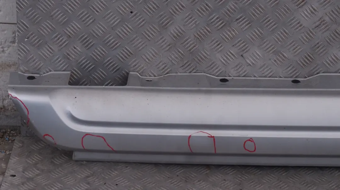 BMW X3 Series E83 1 M Sport Door Sill Cover Skirt Right O/S Titansilber Silver