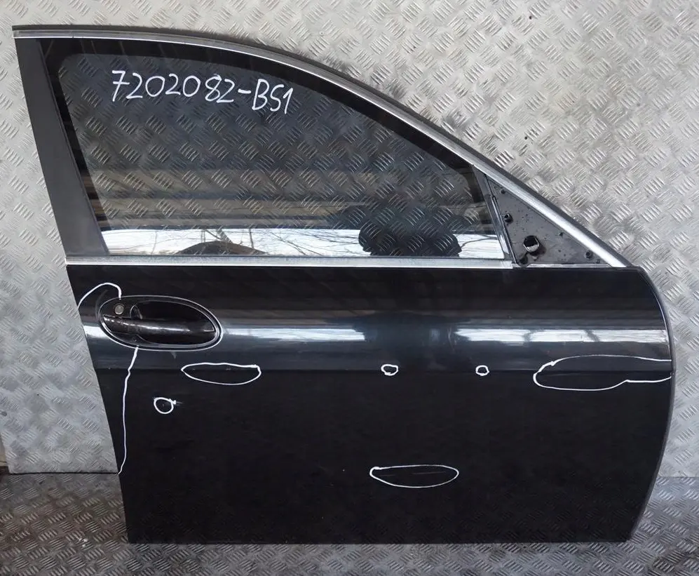 BMW 7 Series E65 E66 1 Door Front Right O/S Black Sapphire Metallic - 475