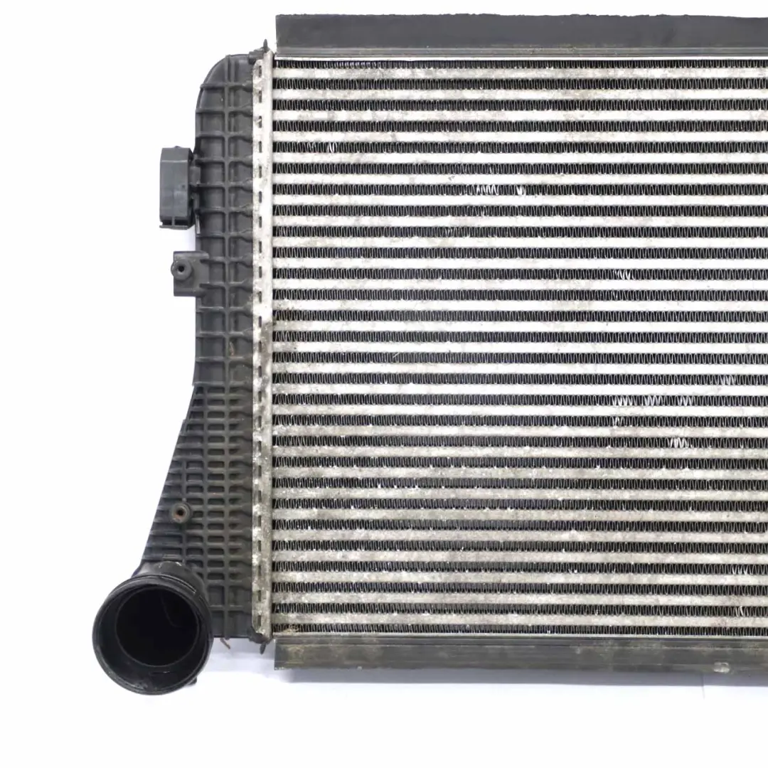 Volkswagen Passat Chłodnica Powietrza Intercooler