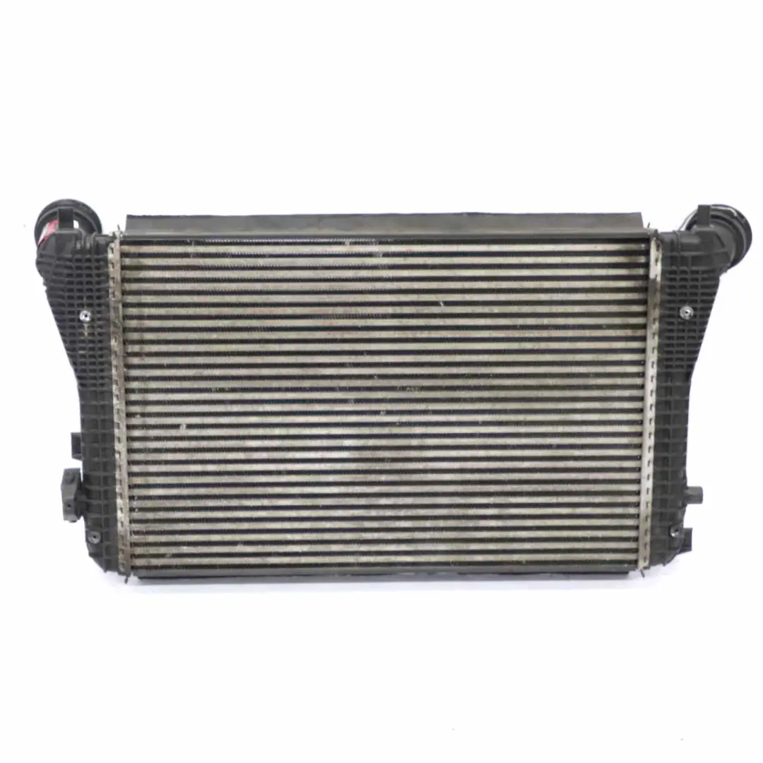 Volkswagen Passat Chłodnica Powietrza Intercooler