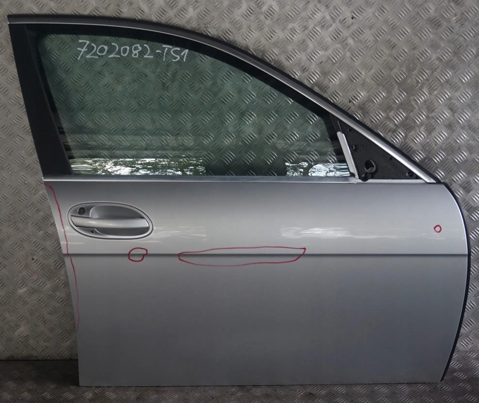 BMW 7 SERIES E65 E66 Door Front Right O/S Titansilber Silver Silber Metallic