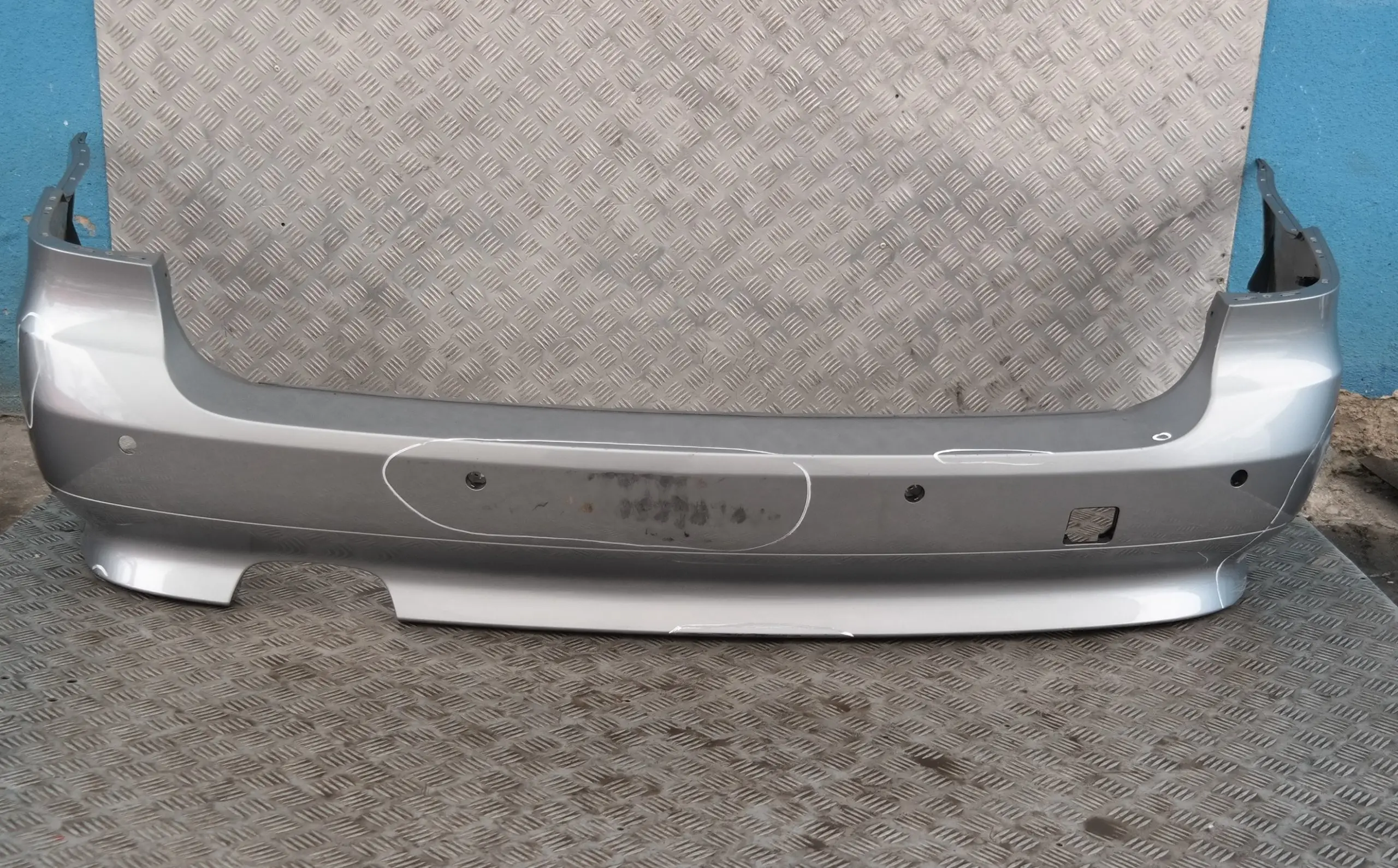 Genuine BMW 5 SERIES E61 Rear Bumper Trim Panel PDC Silbergrau A08 Silver Grey