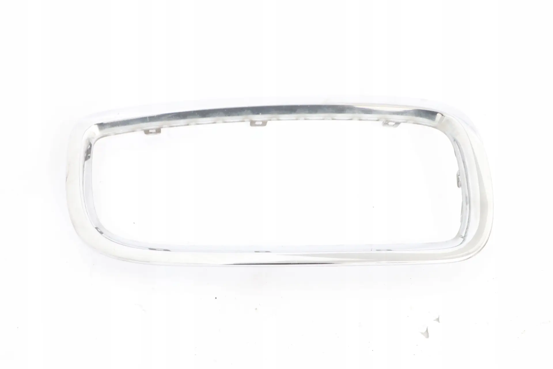 BMW 7 Series E65 E66 E67 Kidney Grille Trim Ring Chrome Front Right O/S 8223220