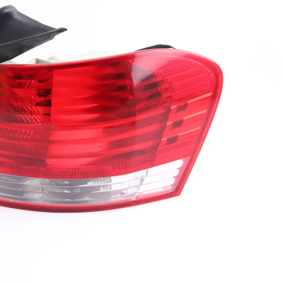 £Rear Lamp BMW E82 Coupe E88 Convertible Tail Light Right O/S Side Panel 4869810