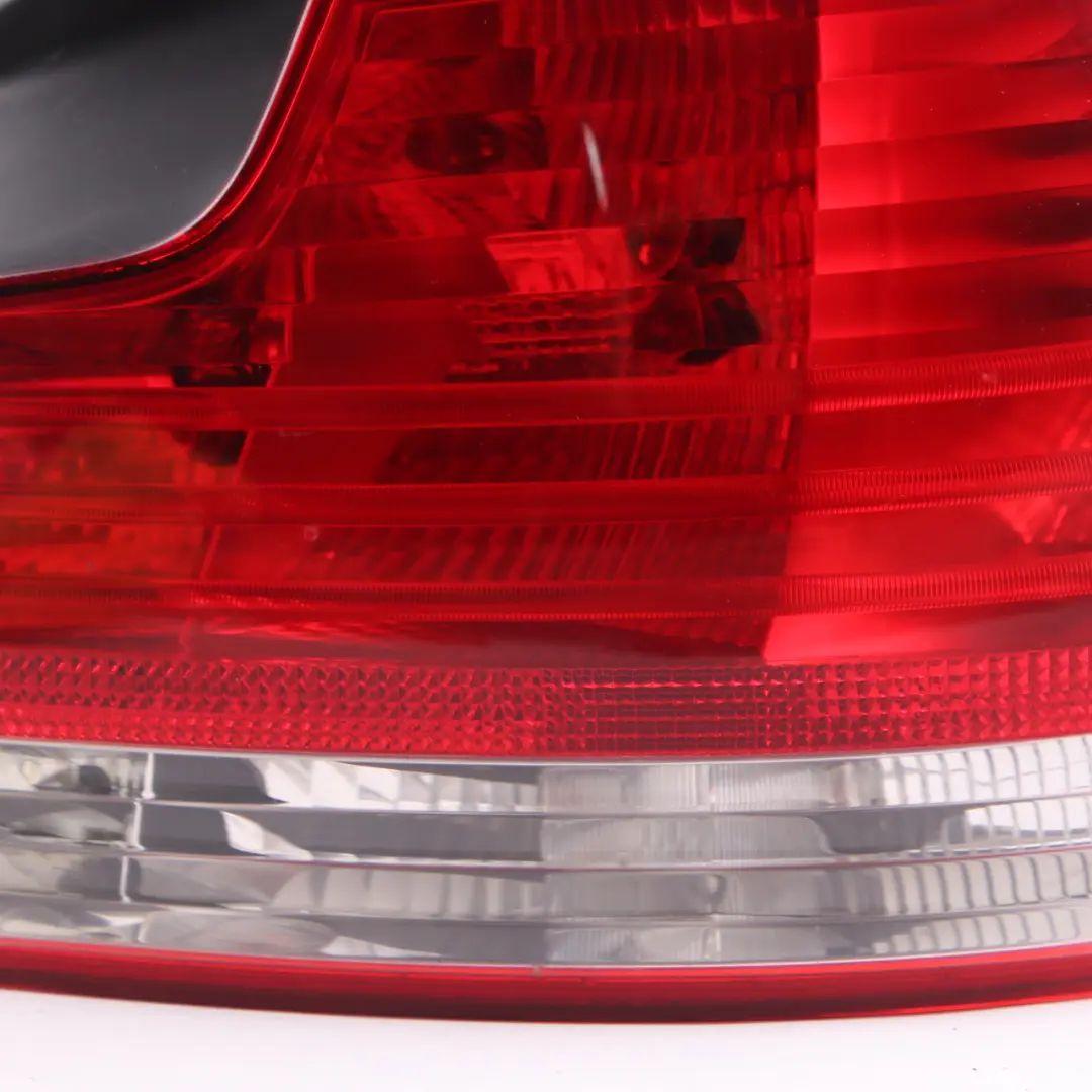 £Rear Lamp BMW E82 Coupe E88 Convertible Tail Light Right O/S Side Panel 4869810