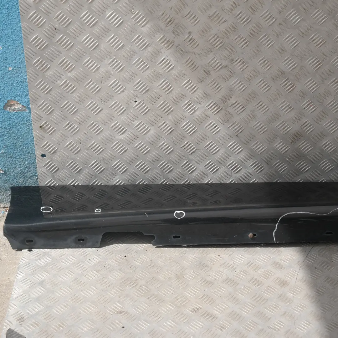 BMW 18 E87 Sill Strip Faldón Lateral Izquierdo Negro 2 Schwarz II - 668