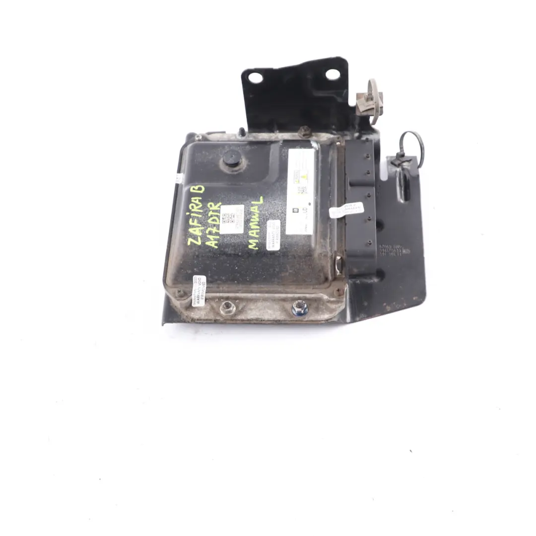 Vauxhall Zafira B 1.7 CDTI A17DTR 125HP Engine Control Unit ECU Manual 55590117