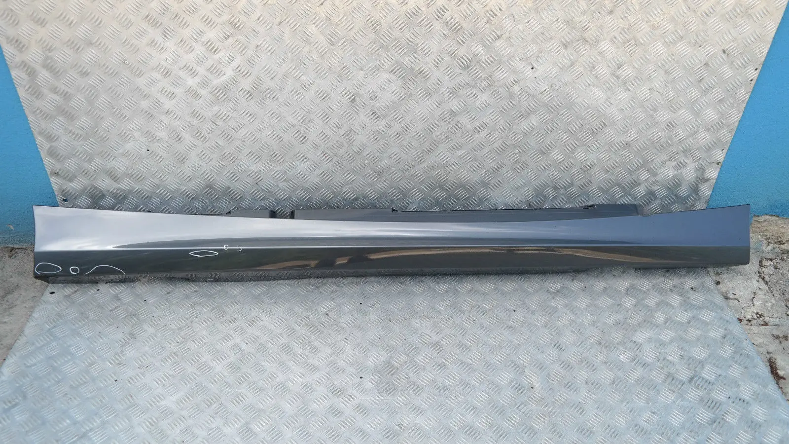 BMW E87 LCI Bas de Porte Couverture Seuil Droite Mousseux Graphite