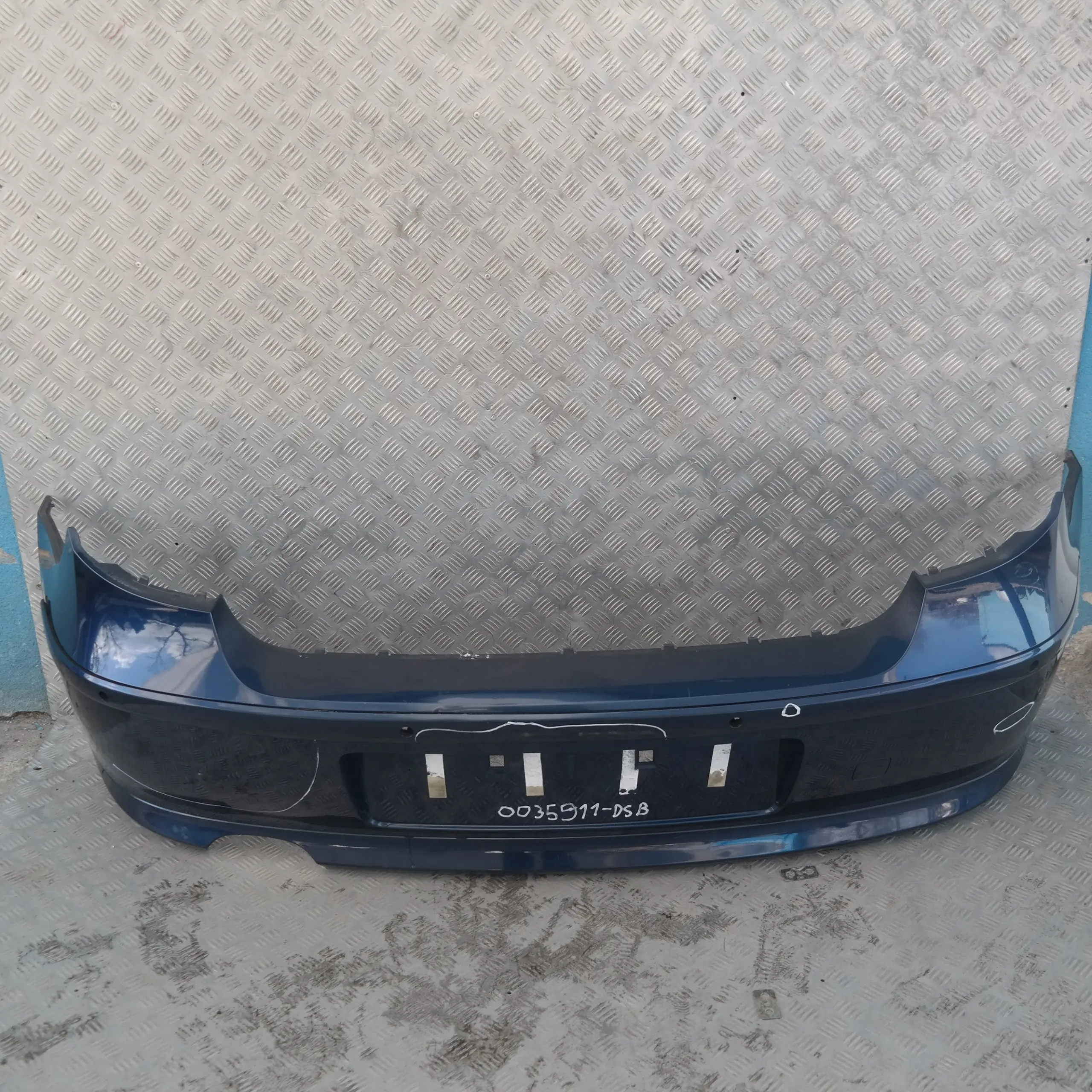 BMW 1 SERIES E81 E87 LCI Trim Panel Bumper Rear Tiefseeblau Deep Sea Blue A76