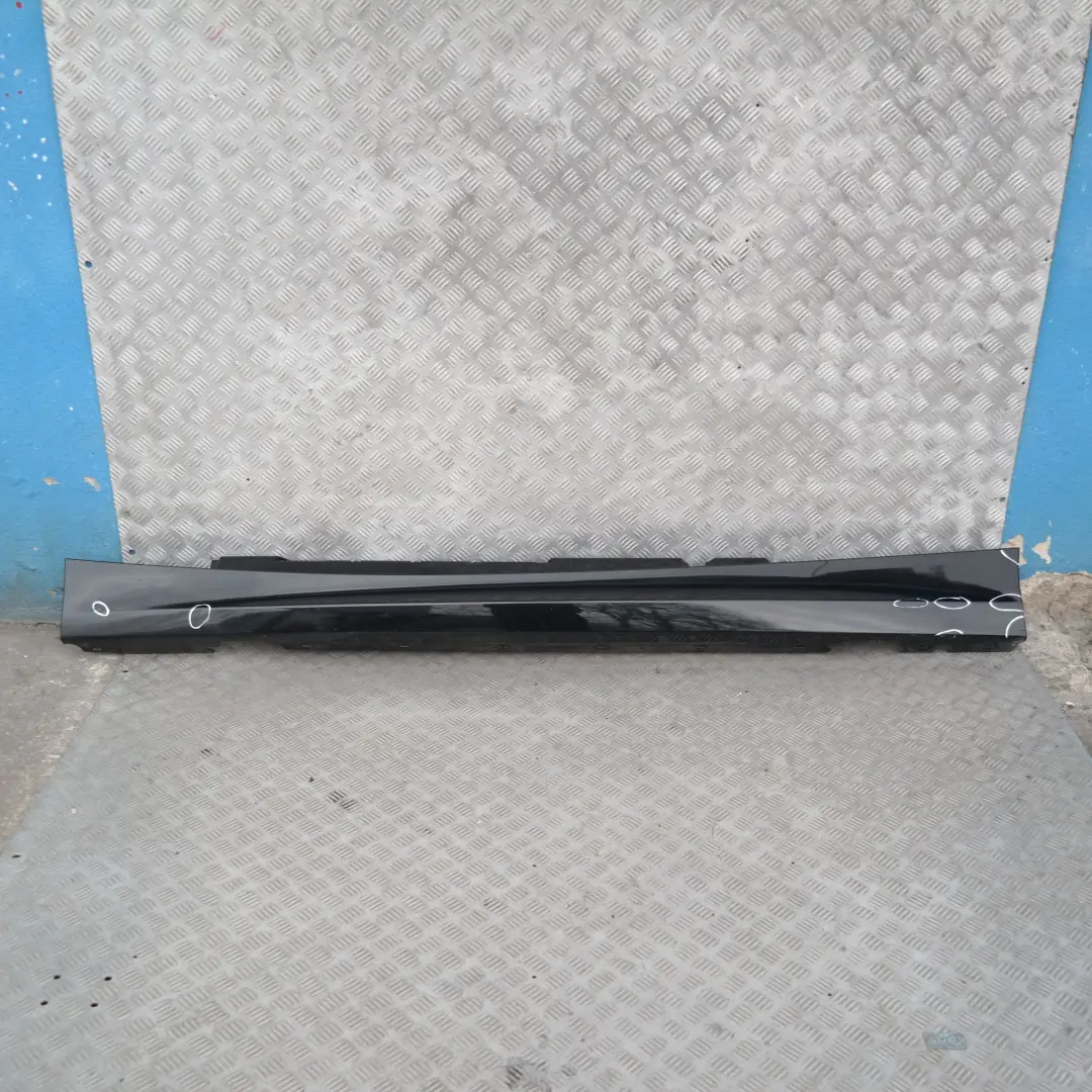 BMW E87 LCI Sill Strip Faldón Lateral Izquierdo Zafiro Negro Metalizado 475