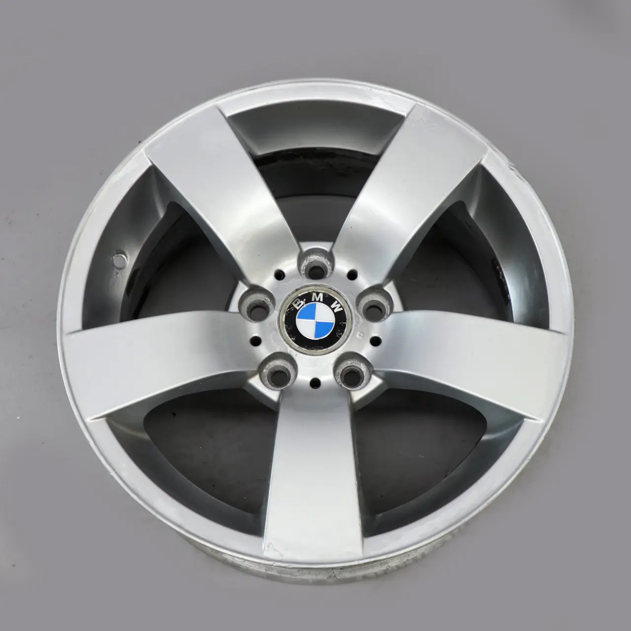 BMW 5 Series E60 E61 Alloy Wheel Rim 17" Star Spoke 122 ET:20 8J 6760615