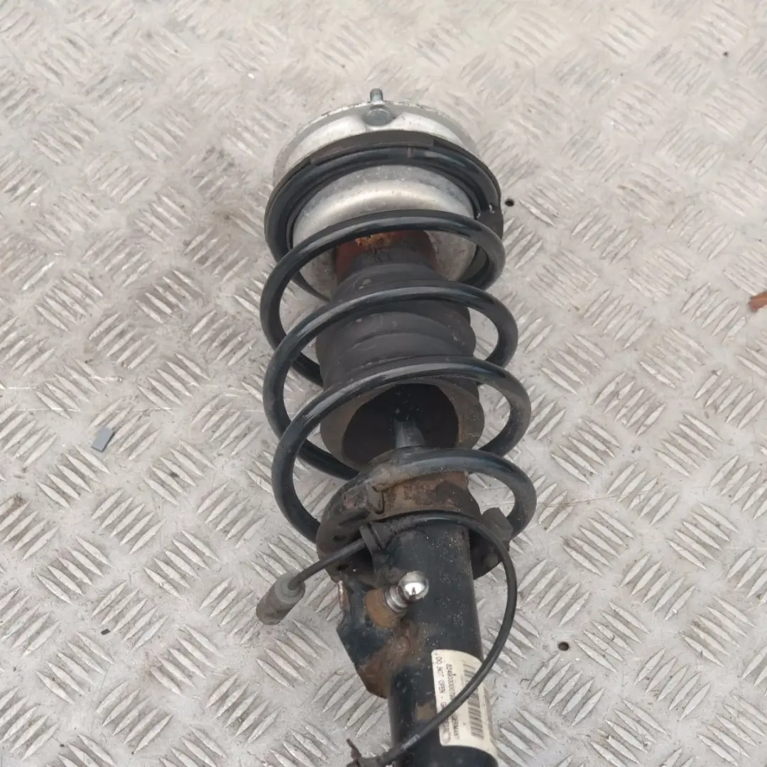 BMW E87 118d M47N2 Delantero Izquierdo Muelle Strut Freno Suspensión Pierna Cubo