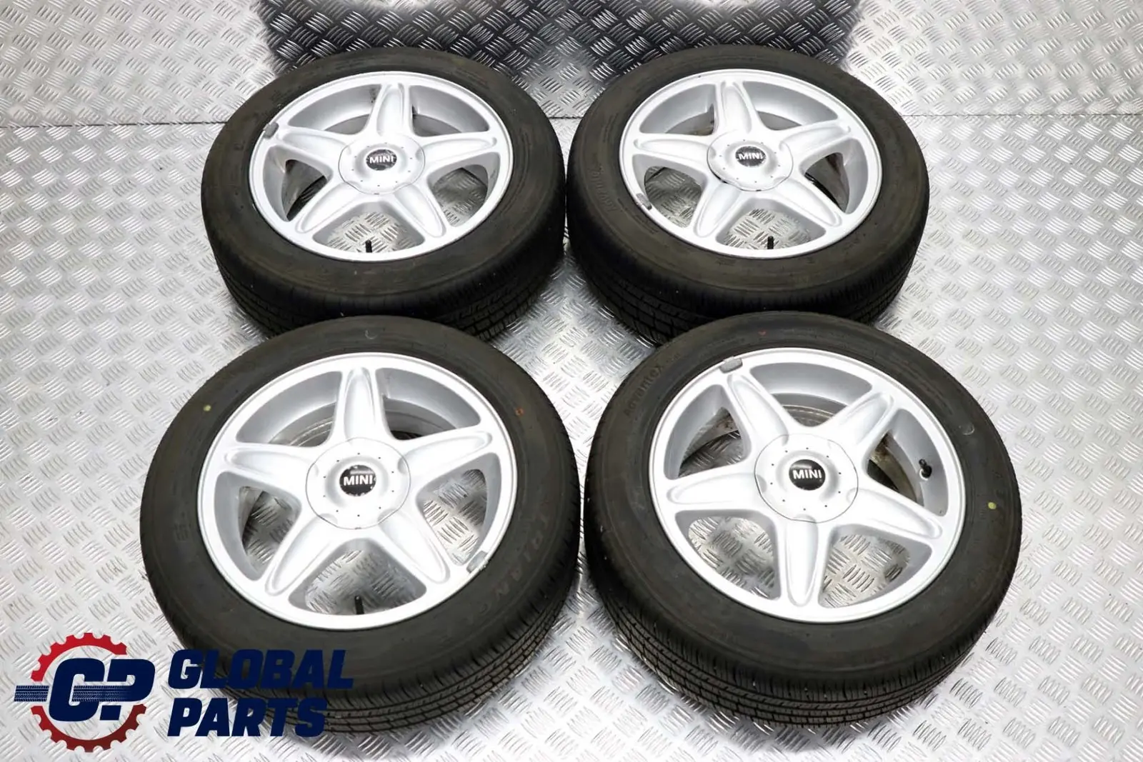 BMW Mini R50 R56 Complete 4x Wheel Alloy Rim with Tyres 16" 5-Star Blaster 103