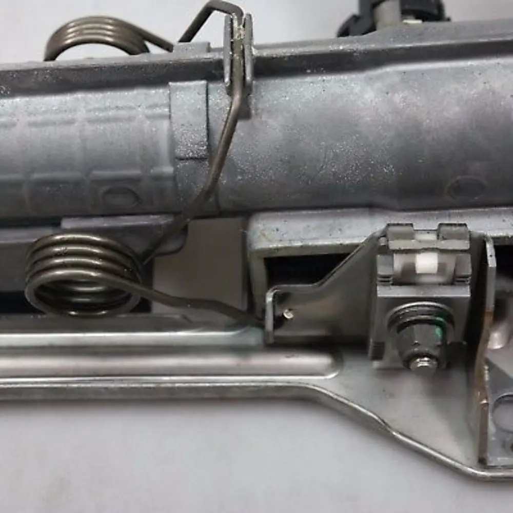 BMW 1 Series E87 Manually Adjustable Steering Column 4 Pins Lock 6770714