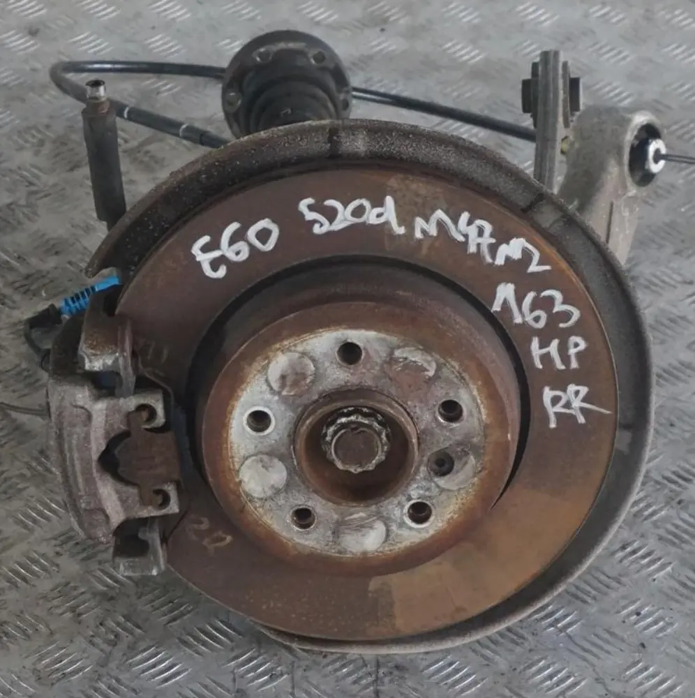 *BMW 5 E60 520d M47N2 Schwenklager Radträger Bremssattel Hinten Rechts