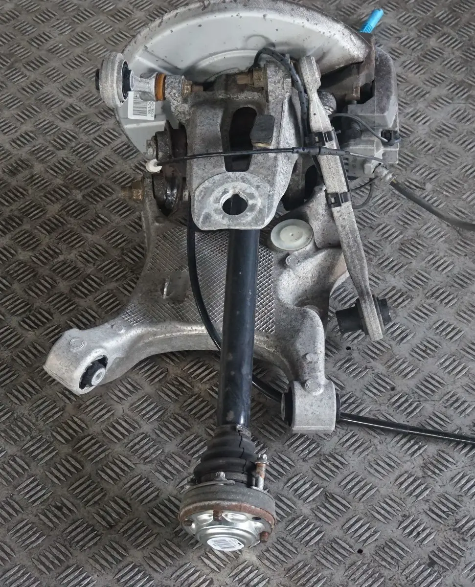 BMW E61 520d N47 Rear Right O/S Output Shaft Suspension Leg Wheel Carrier