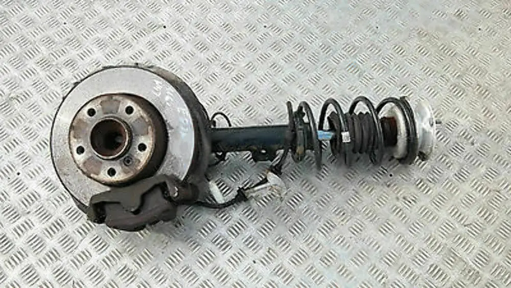 BMW 1 E87N 116i N43 Front Left N/S spring strut brake suspension leg hub axle