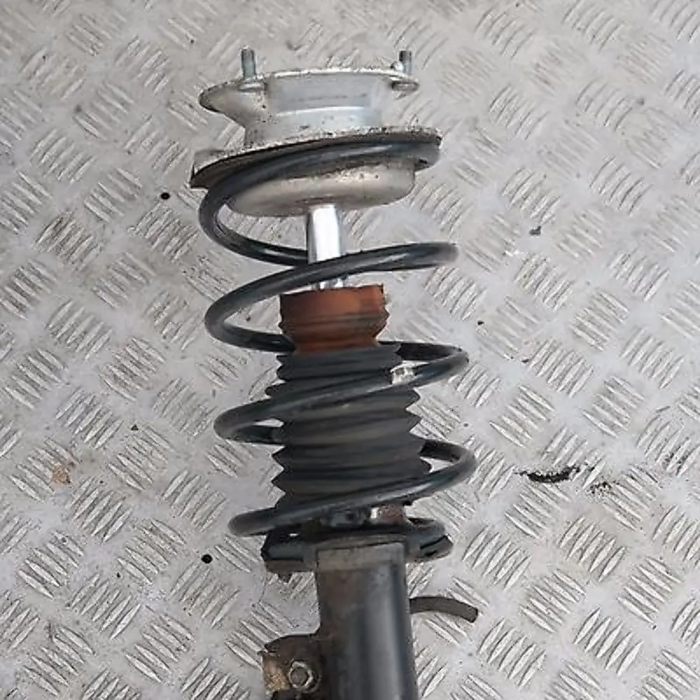 BMW E87 118i N46 Delantero Derecho Muelle Strut Freno Suspension Eje Pierna