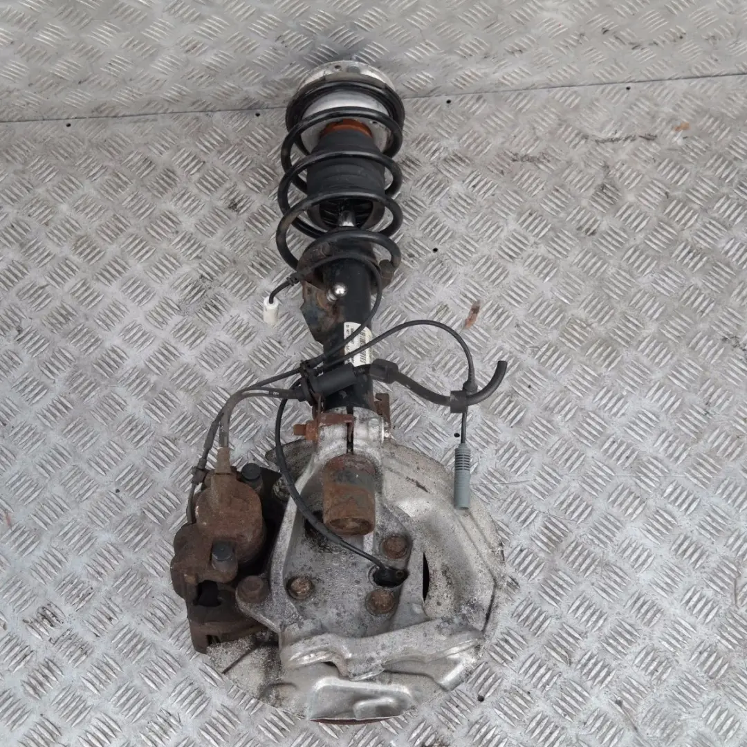 BMW E87 120i N46 Frente Izquierda Spring Strut Freno Suspension Pierna Hub