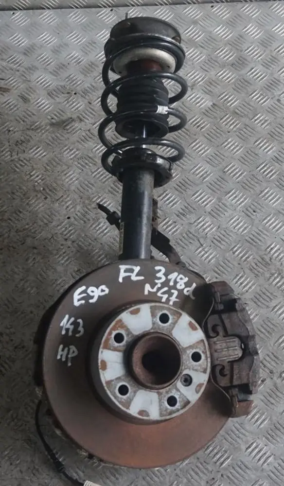 BMW E90 318d N47 Delantero Izquierdo  Resorte Strut Suspension Pierna