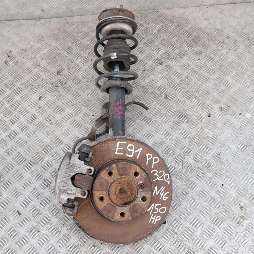 BMW 3 Series E91 320i N46 FRONT RIGHT O/S SPRING STRUT SUSPENSION BRAKE CALLIPER