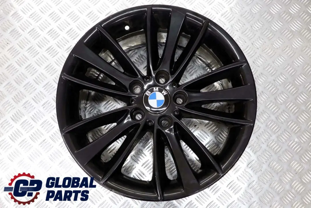 BMW 1 er E81 E82 E87 E88 Hinten Alufelge Alu Felge 18" ET:52 8,5J W-Speiche 263