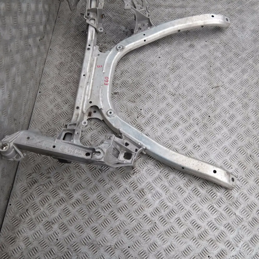 BMW 5 6 SERIES E60 E61 E63 SUBFRAME FRONT AXLE SUPPORT CARRIER CRADLE 6782458