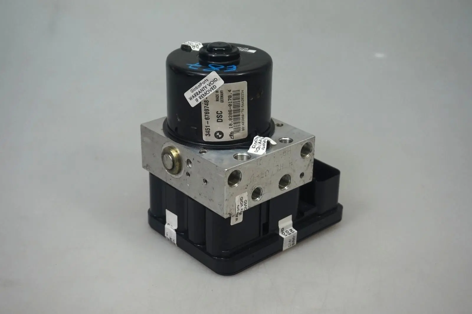 BMW 1 SERIES E87 ABS DSC MODULE PUMP ECU Hydro Unit 6769748 6769749