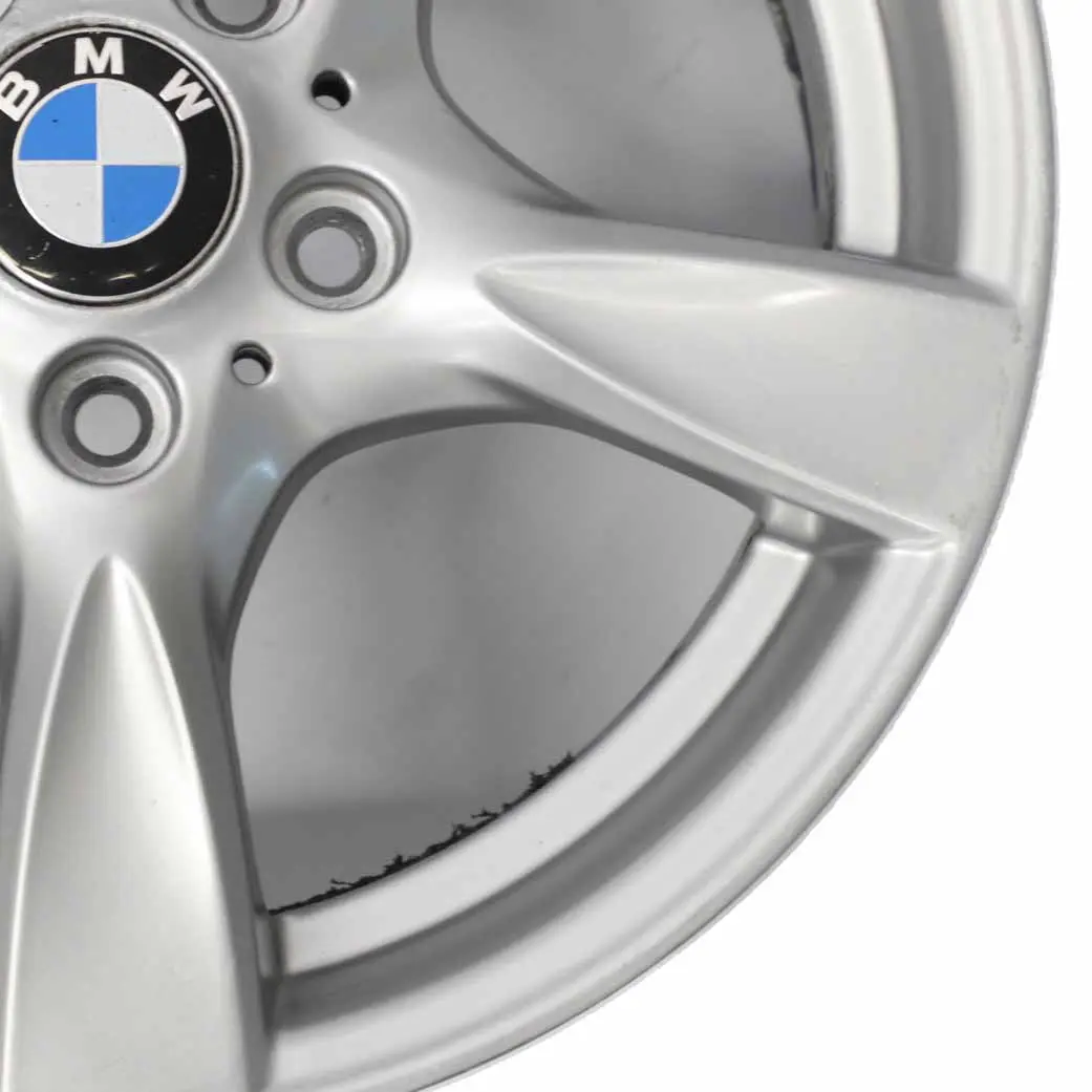 BMW E81 E82 E87 Silberne Leichtmetallfelge 17" Sternspeiche 371 7J ET:47 6795561