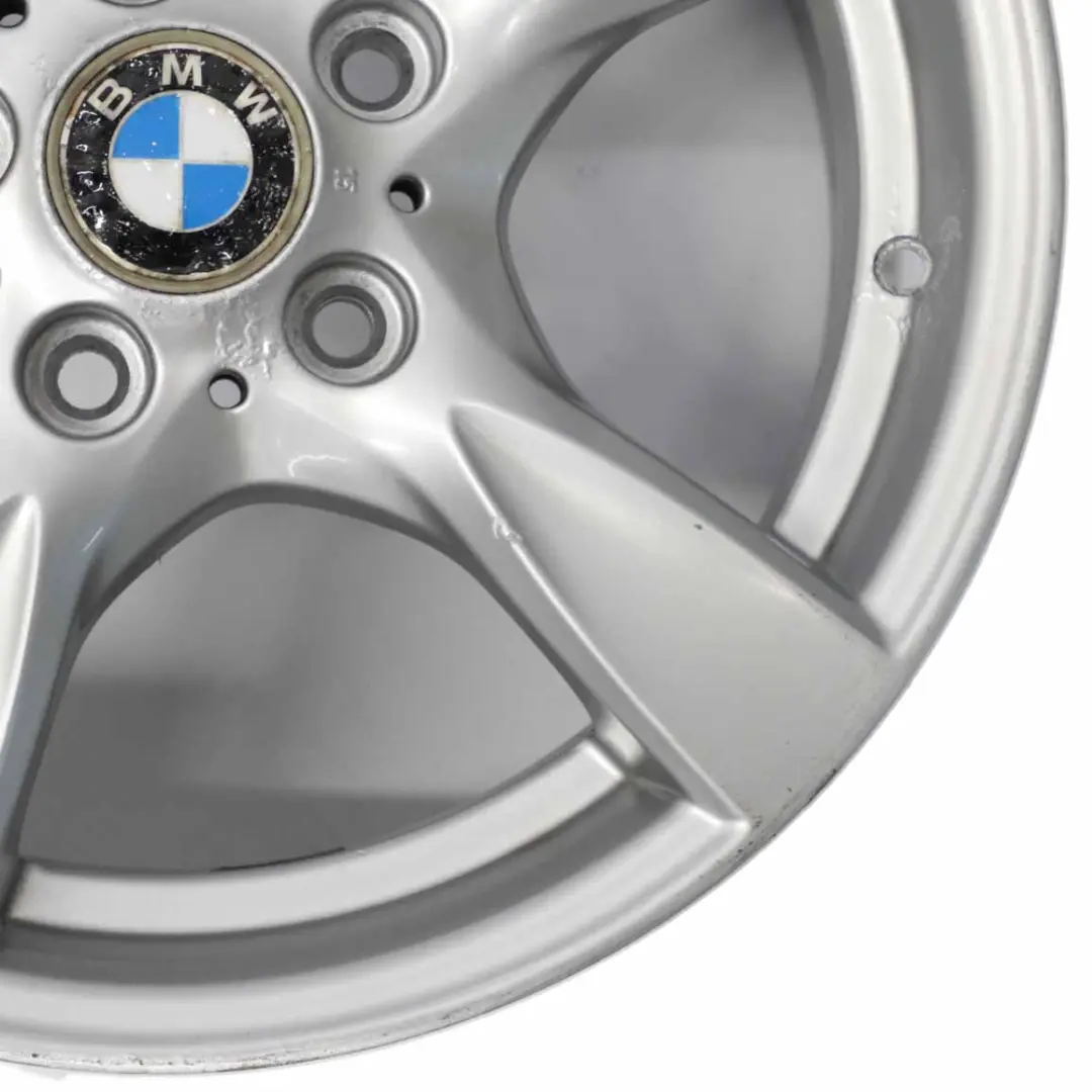 BMW E81 E82 E87 Silberne Leichtmetallfelge 17" Sternspeiche 371 7J ET:47 6795561