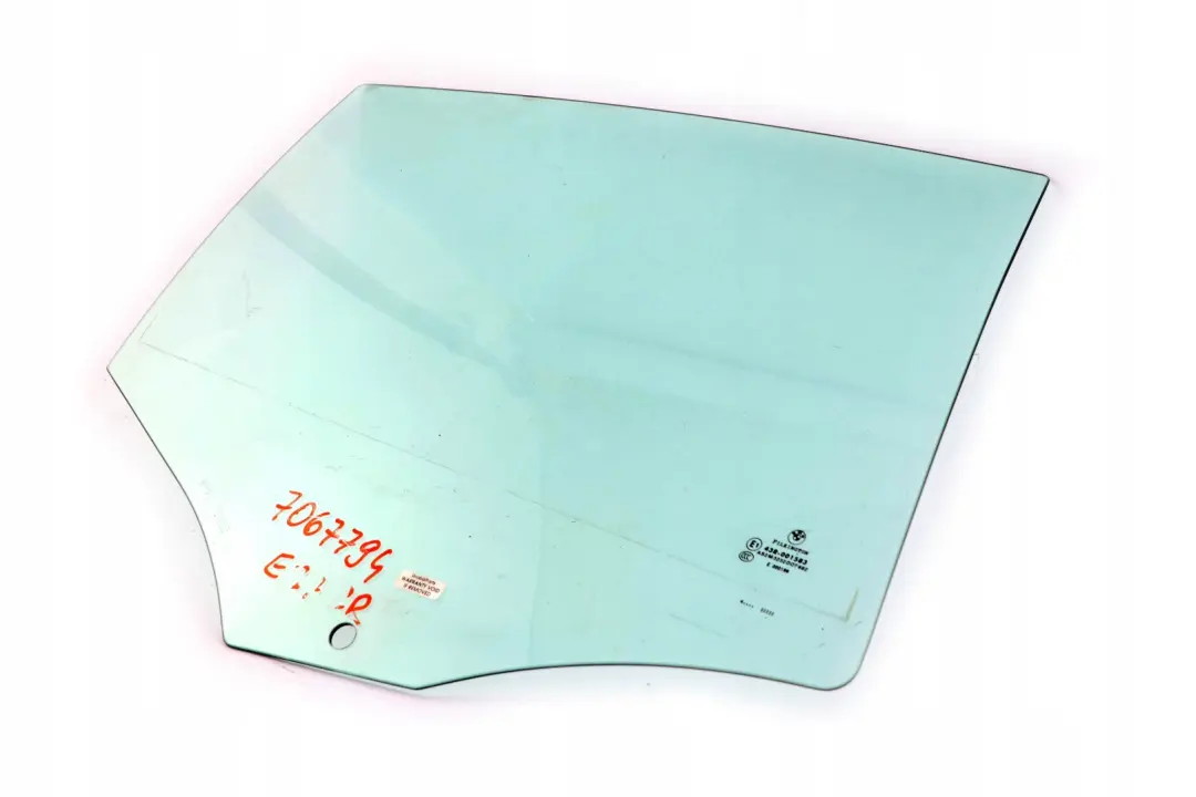 BMW 1 Series E87 Rear Right Door O/S Side Window Glass Green 51357067794 7067794