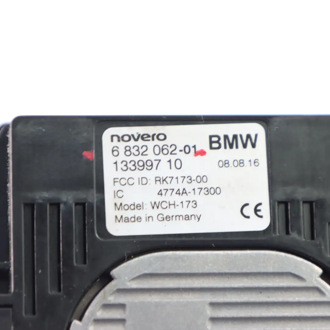 BMW F10 F13 X3 F25 X5 F15 Ładowarka Indukcyjna Schowek Konsoli 6832062