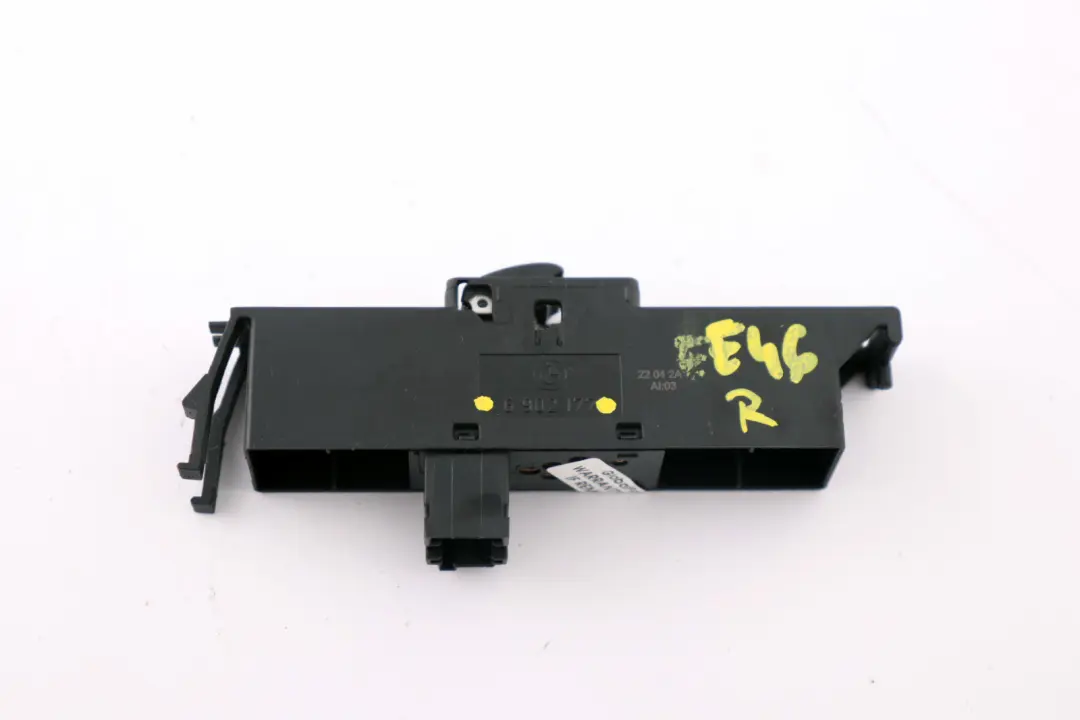 BMW E46 Front Electric Control Switch Window Lifter Right O/S Black 6902177