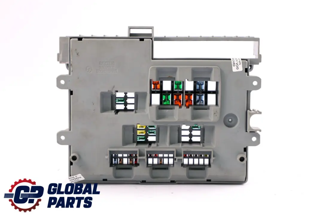 BMW E87 E90 E91 E92 E93 Power Distribution Fuse Box Front